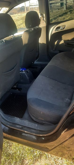 Vând Opel astra anstare bună 2009 și la combinați