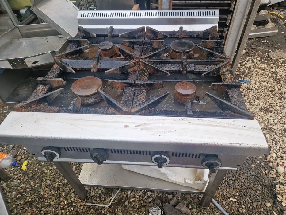 Cuptor pizza 2 camere,  la 380v, 44 pizza, aparate fast food