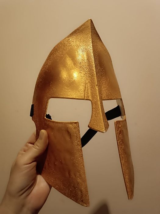 Маска гладиатора спатанца