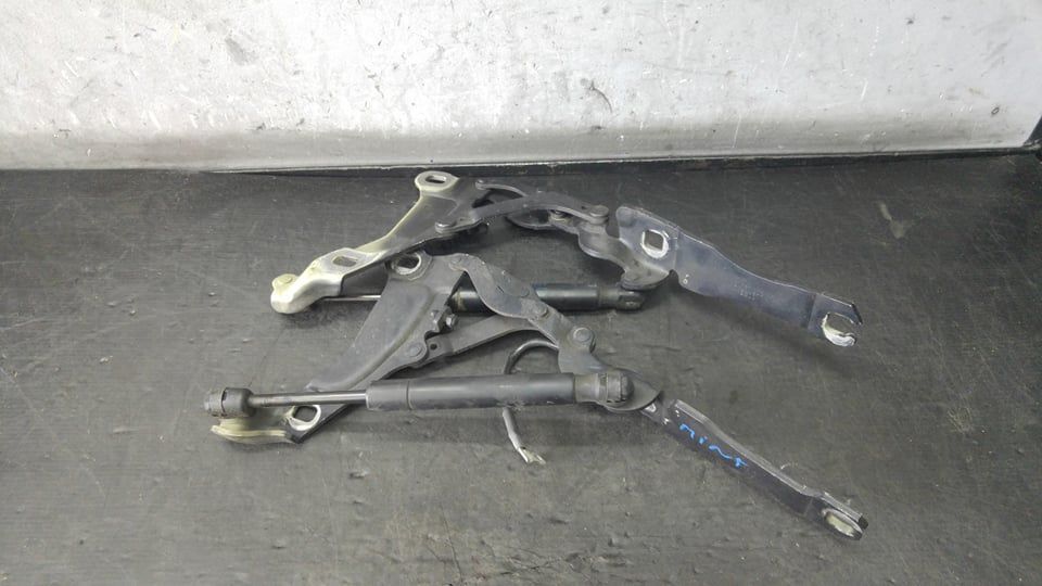 Set balamale cu telescoape capota mini cooper s r56 2751203 2751204