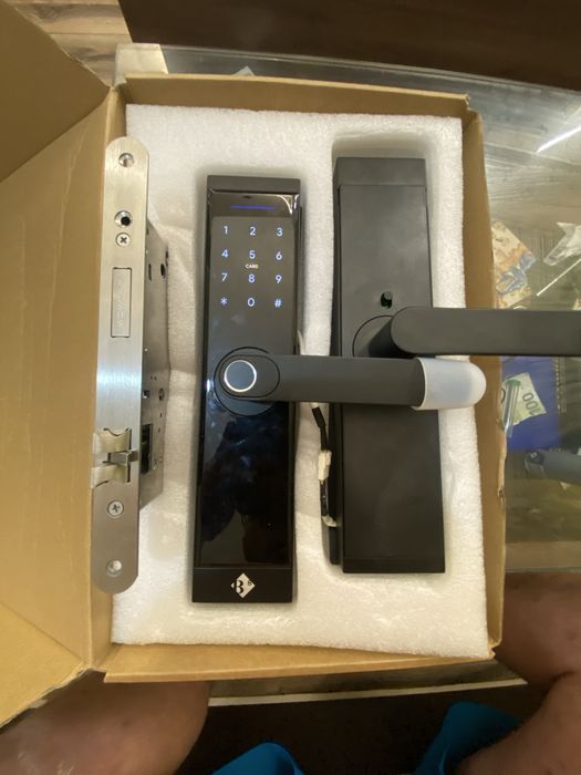 Bellock B8 Pro Смарт брава за врата
