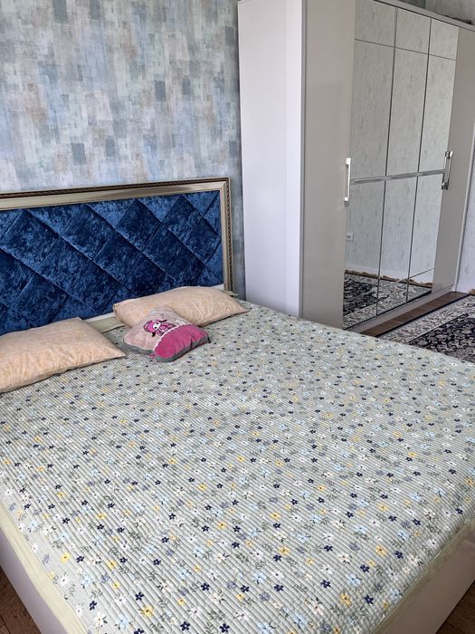 Б/У Спальный гарнитур