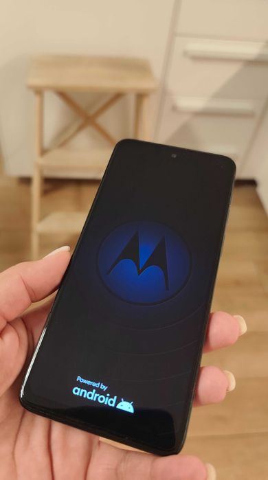Motorola G14 мобилен телефон