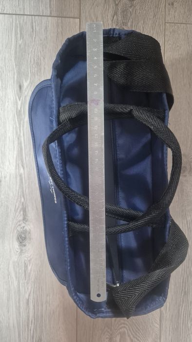 Сумка вместительная, новая