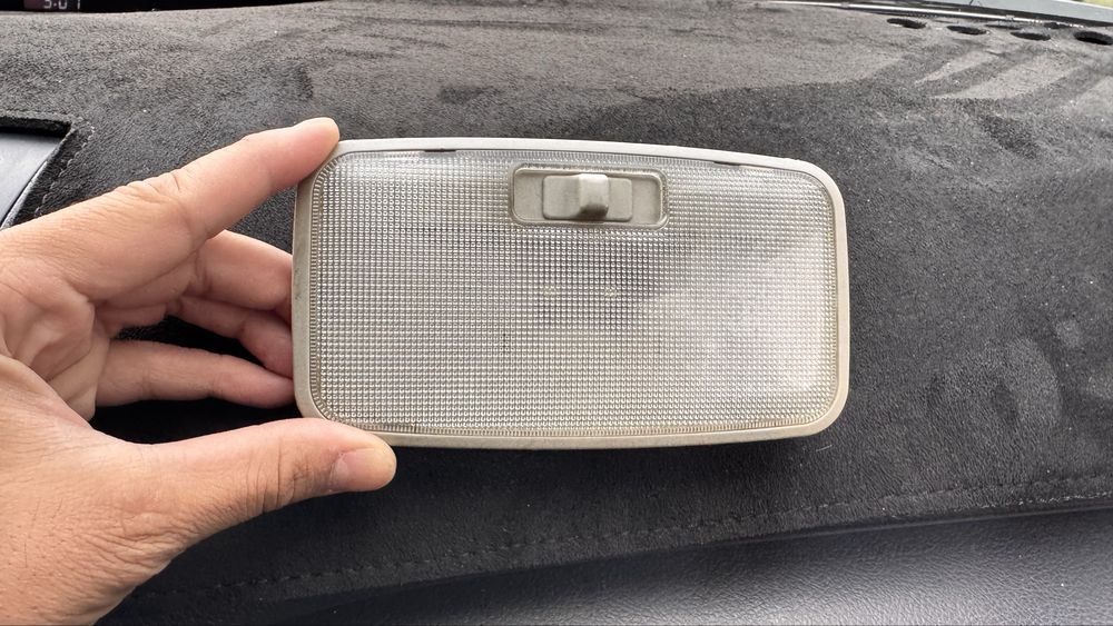 Камри 40-45 плафон оригинал бу