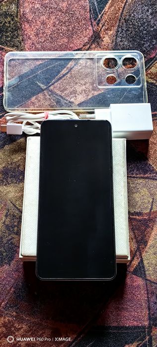 INFINIX NOTE 30-Перфектно състояние.8+8/256gb