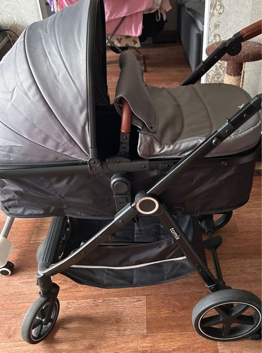 Коляска в хорошем состояние