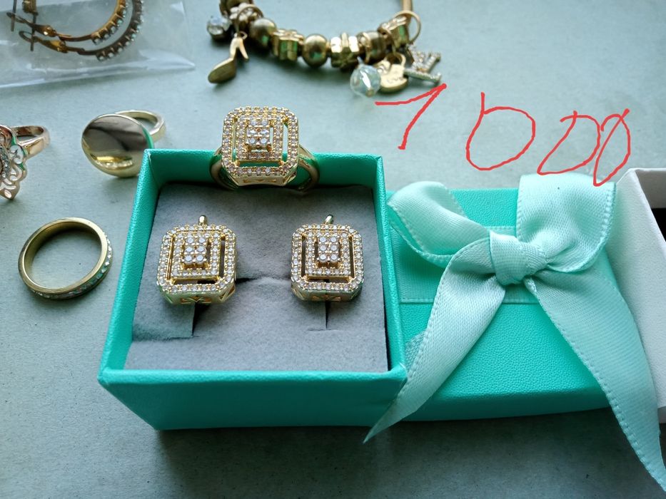 Продам бижутерии