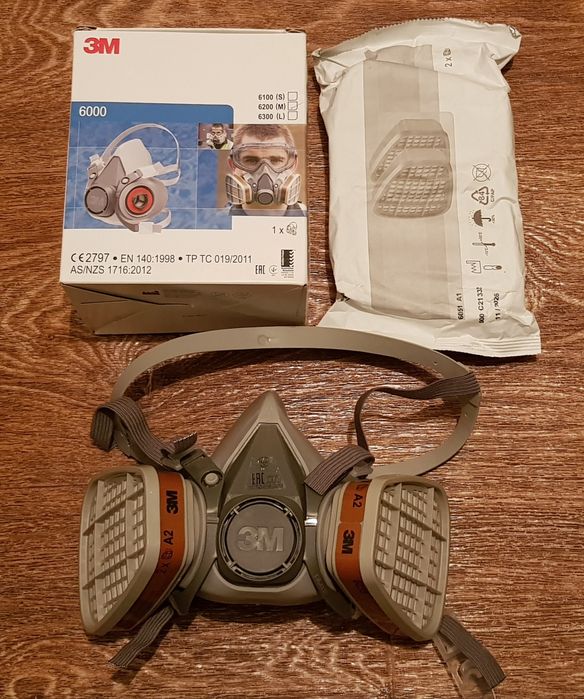 Низкая цена. Респиратор для красочных работ.