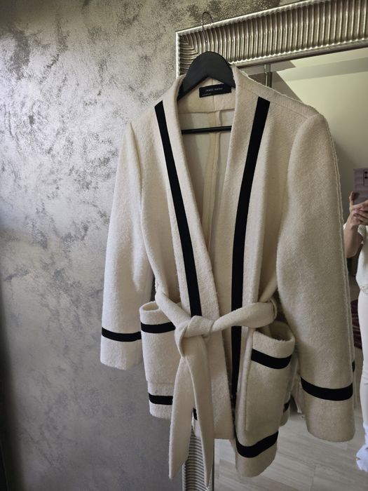 Palton din lână cu catifea neagra, de înaltă calitate, casa de moda