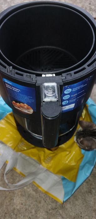 Air fryer in stare perfecta de functionare