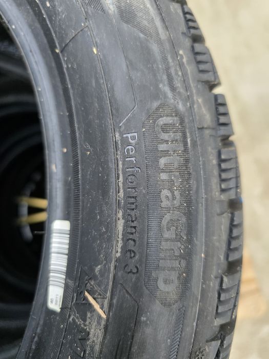 Anvelope de iarna Goodyear 195/55x16