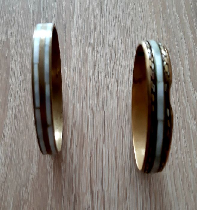 Кокетна чантичка ребърни пръстени от миналия век