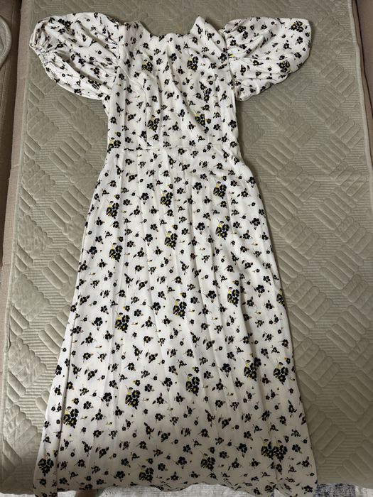 Новые платья 42-44 размера