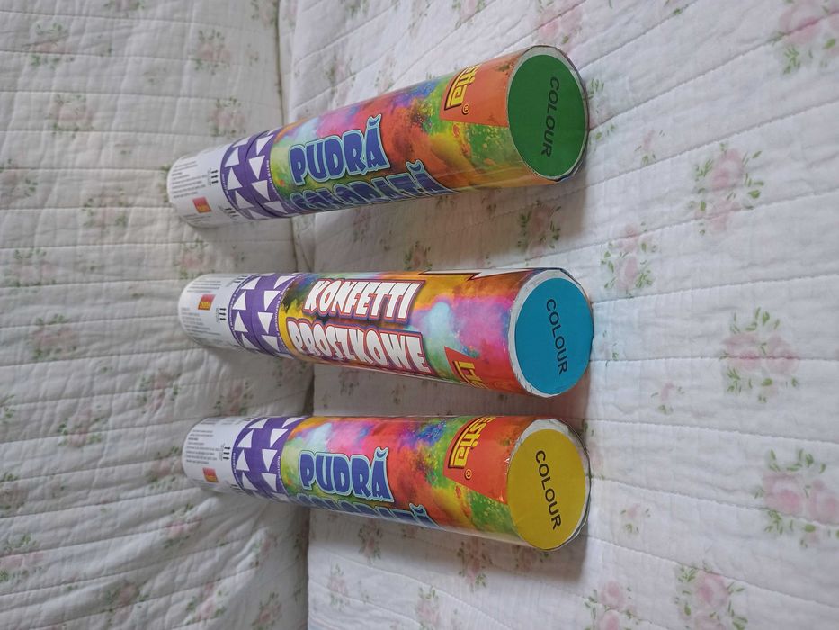 Pudra colorata in tub tunuri props nunta aniversare party