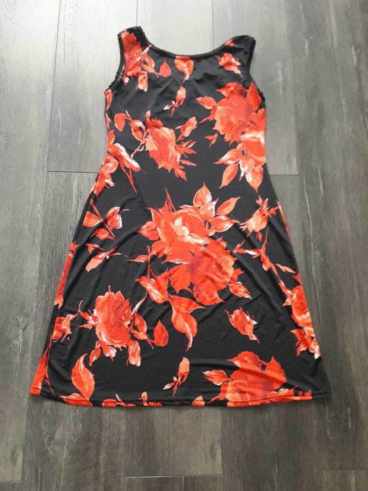 Лятна рокля на цветя