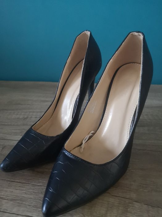 Черни високи  обувки официални