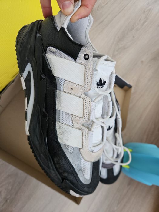 Adidas Niteball vand