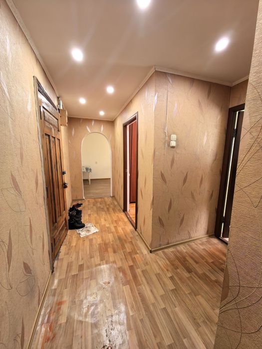 2к.кв р-н Детский Товар