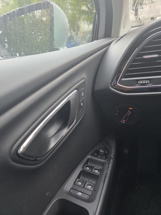 Seat leon 1.6 diesel (110) euro 6