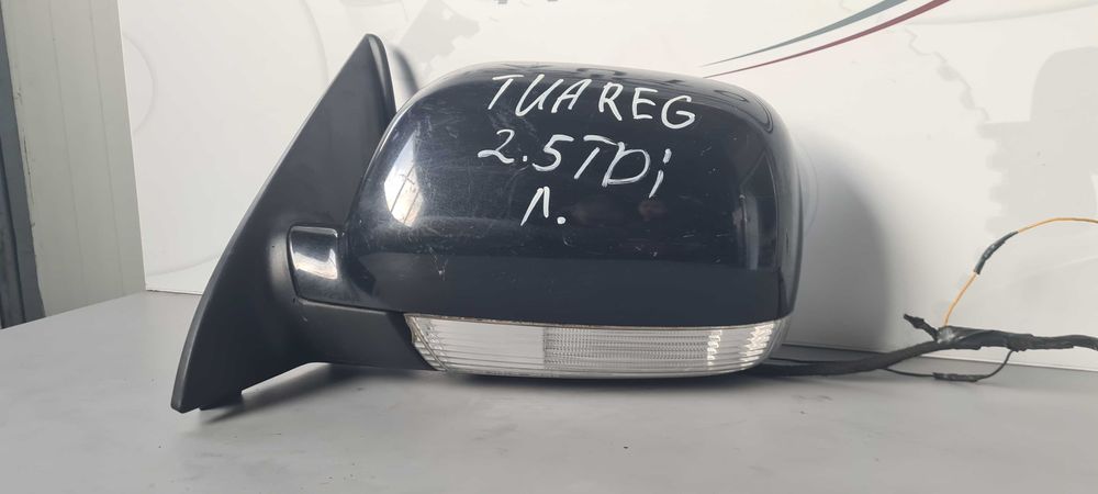 Огледало VW Touareg 2005г.