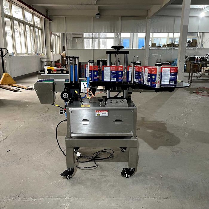 этикетировочная машина, этикетировщик +для бутылок