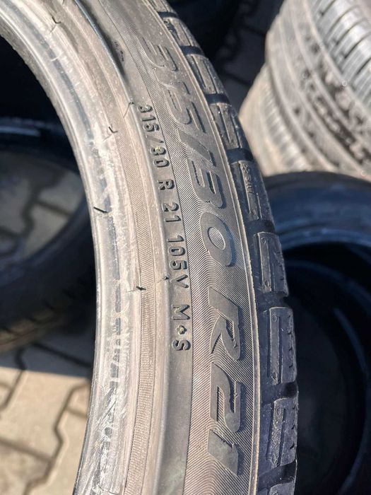 315 30 21 Anvelope Iarna Pirelli SottoZero 3