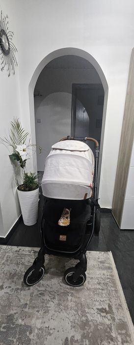 Carucior Kinderkraft ediție limitată