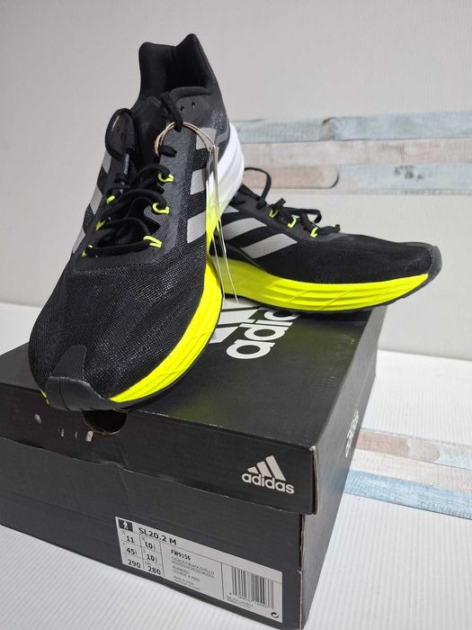 Adidas SL 20 marimea   45 1/3 originali noi in cutie