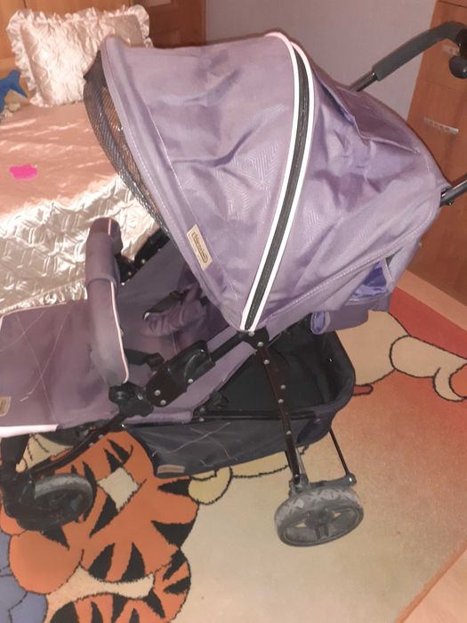 Бебешка олекотена количка