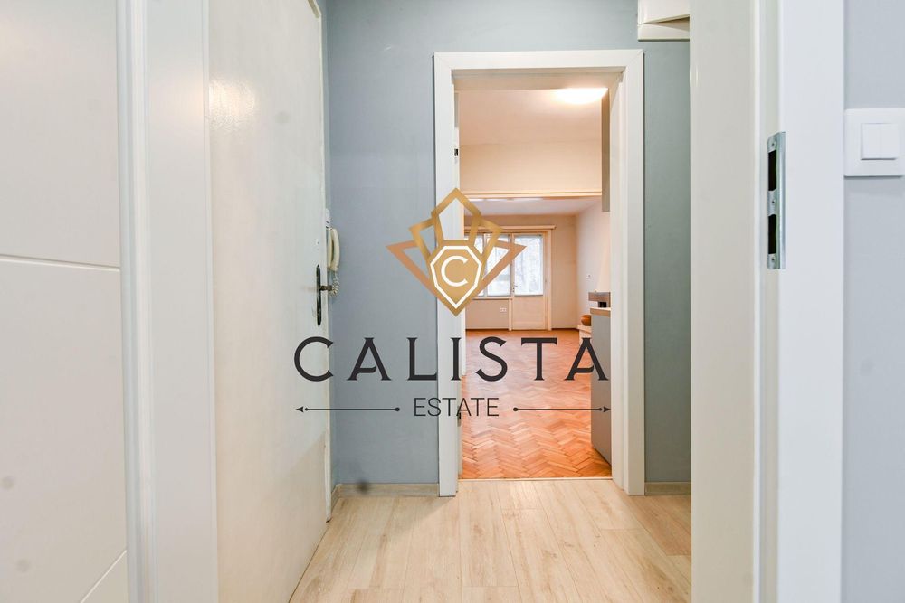 Дава се под наем Двустаен апартамент в София, Център - 70 кв.м за 756.84 € - Снимка #10