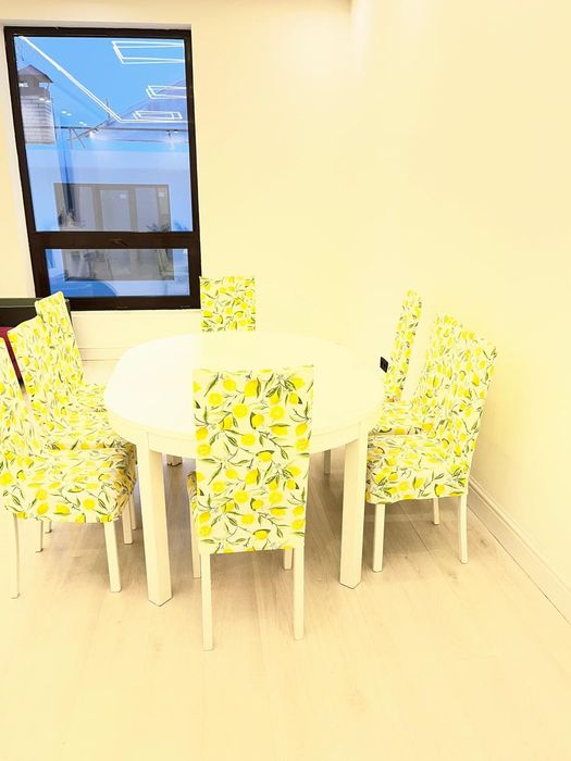 Стол и стулья икея