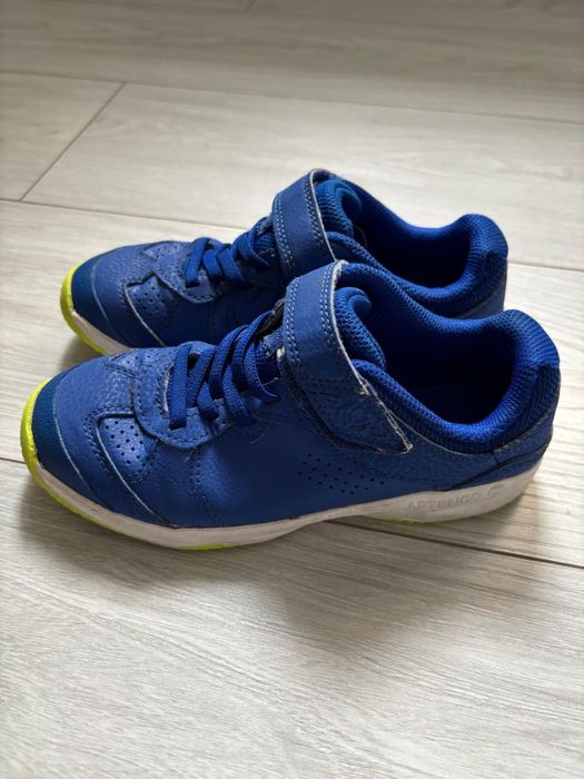 Adidasi Artengo Decathlon copii