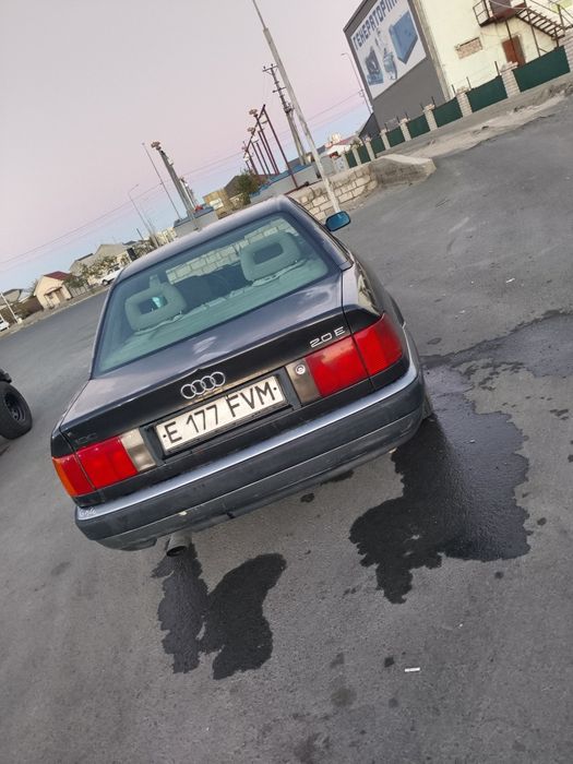 Ауди 100 с 4 2.0