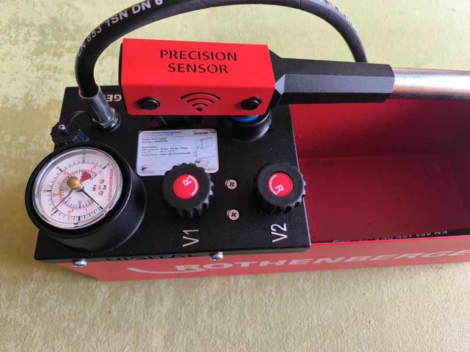 Изпитване, проверка, тестване на водопроводни и отоплителни инсталации