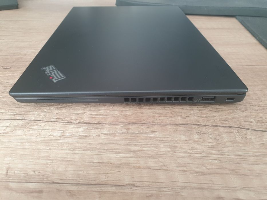Лаптоп Lenovo ThinkPad X390