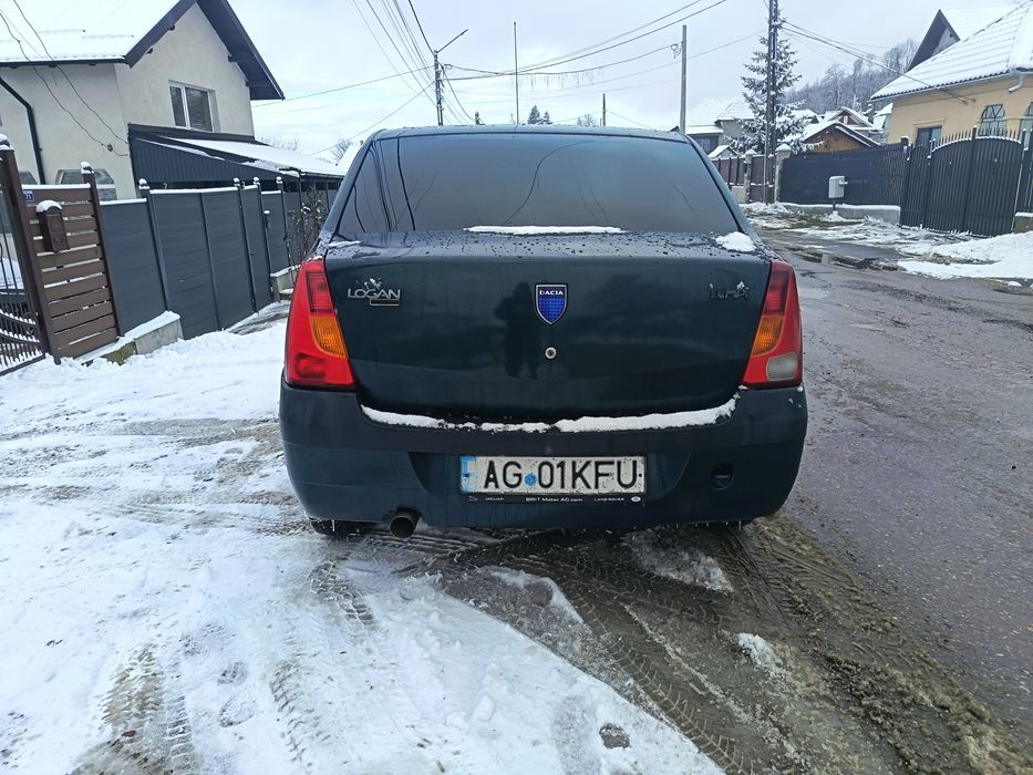 Vând Logan Preference