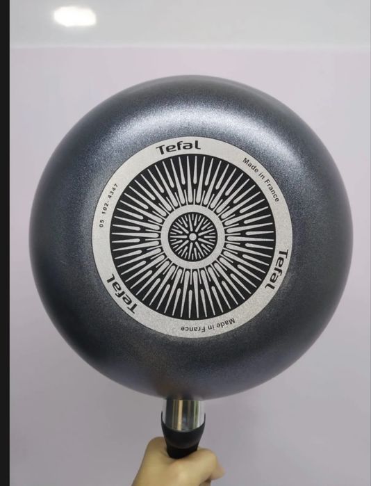 Tefal Сковорода-вок Force