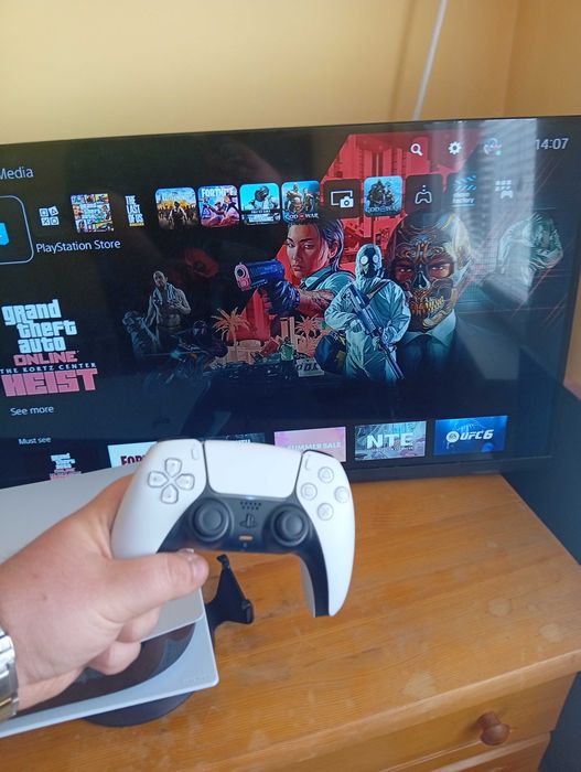 PlayStation 5 контролер