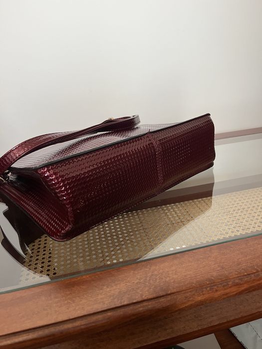 Geanta dama bordo cu elemente aurii nefolosita