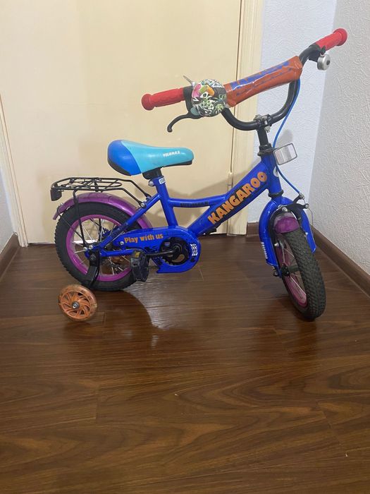 Детский велосипед д.12