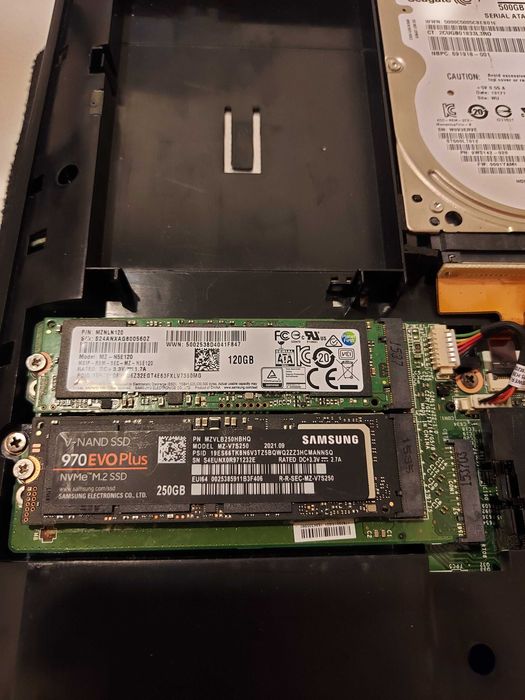 Laptop Gaming MSI GT72S 6QE Dominator Pro G