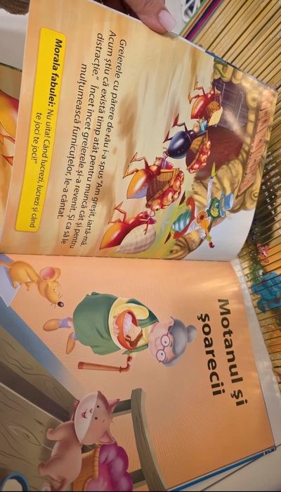 Set 2 cărți cu povesti