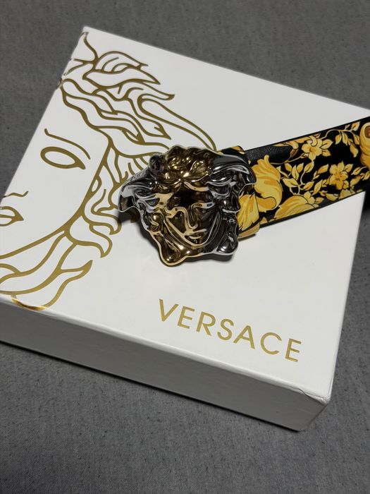 Curea Versace Noua