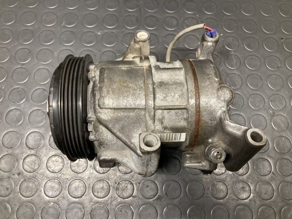 Компресор за климатик на тойота урбан крузер/ 1.33vvt-i 09-13г