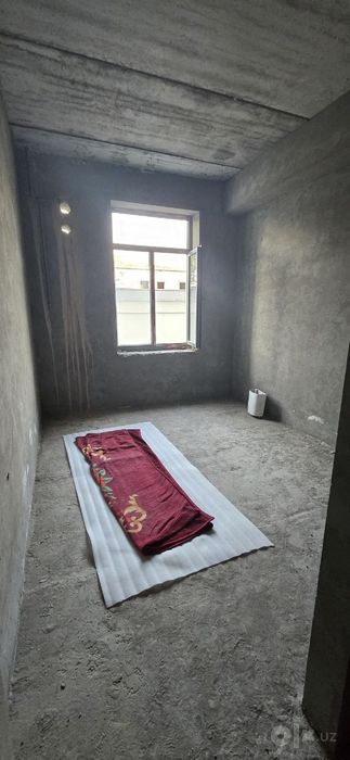 Yangi toshmi postdan kirganda 1km duplex Uy sotiladi yangi qurilgan 15