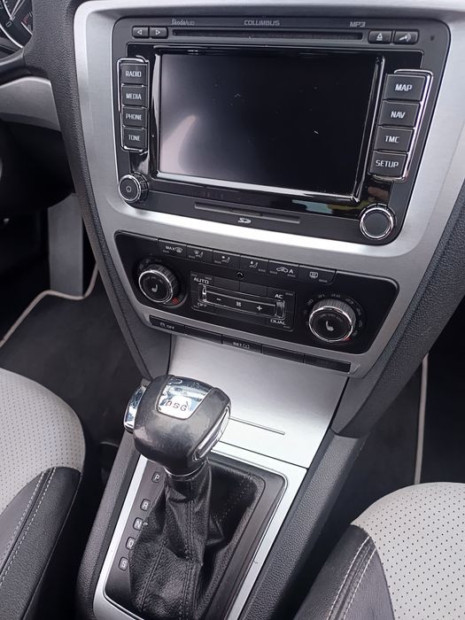 Шкода Октавия комби