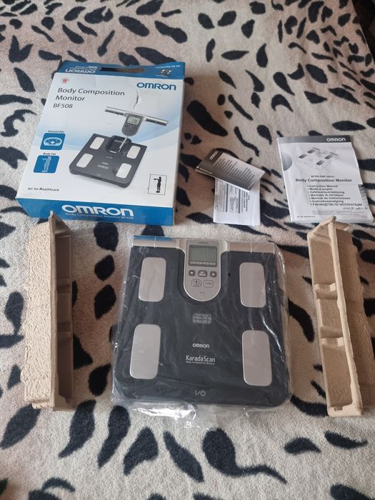 Кантар телесно тегло и биопоказатели