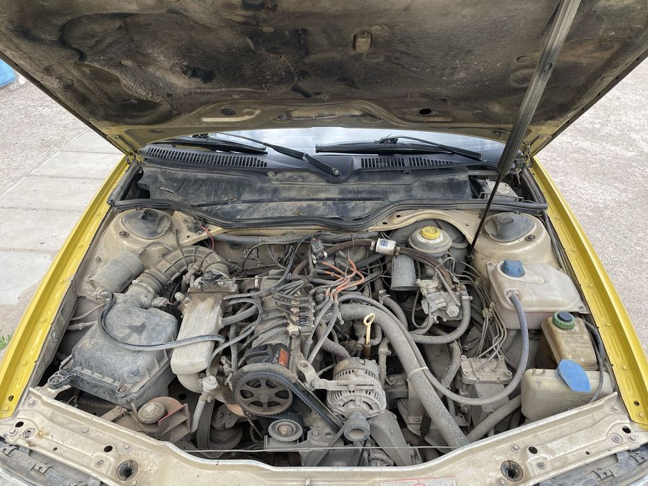 Продам ауди 100с4, мотор 2 литра газ бензин