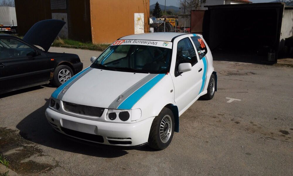 Продавам за VW Поло